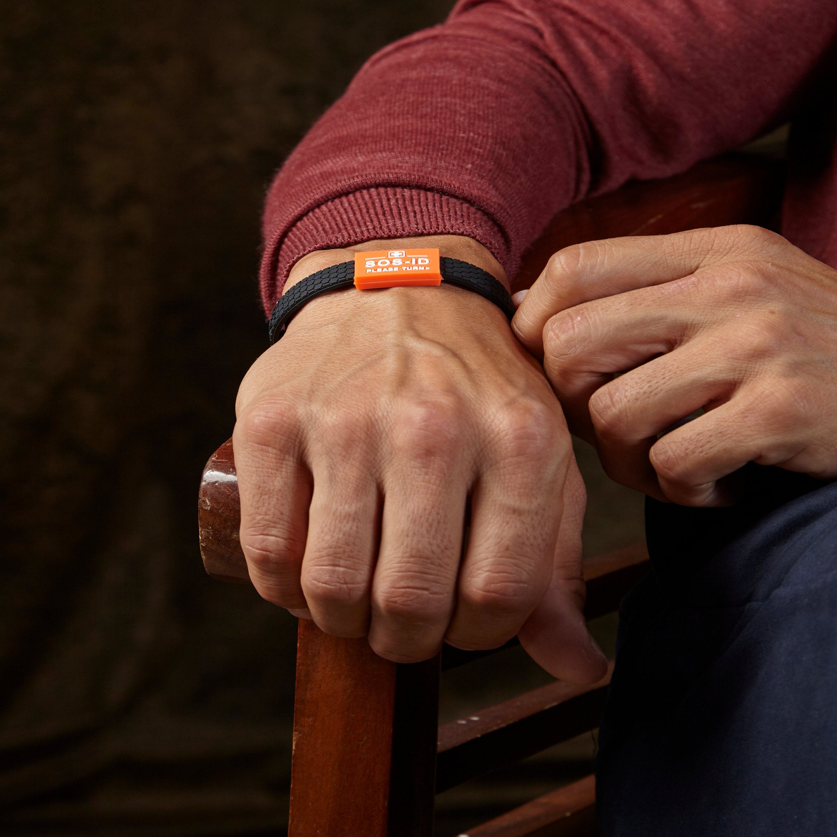 SOS-ID Armband SPORTS inkl. digitalem Notfallpass. Sportlich und Innovativ.