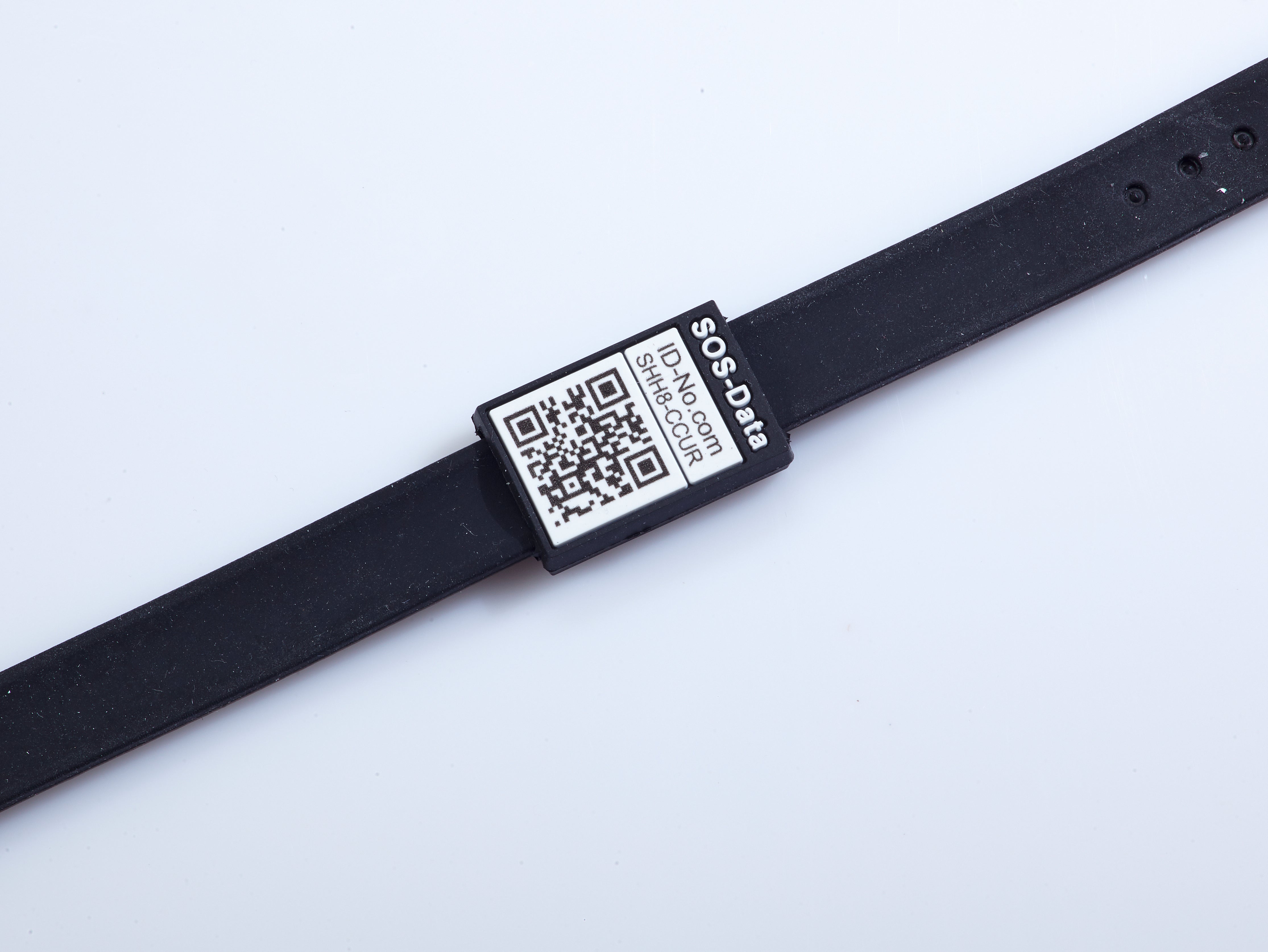 SOS-ID Armband BLACK EDITION
