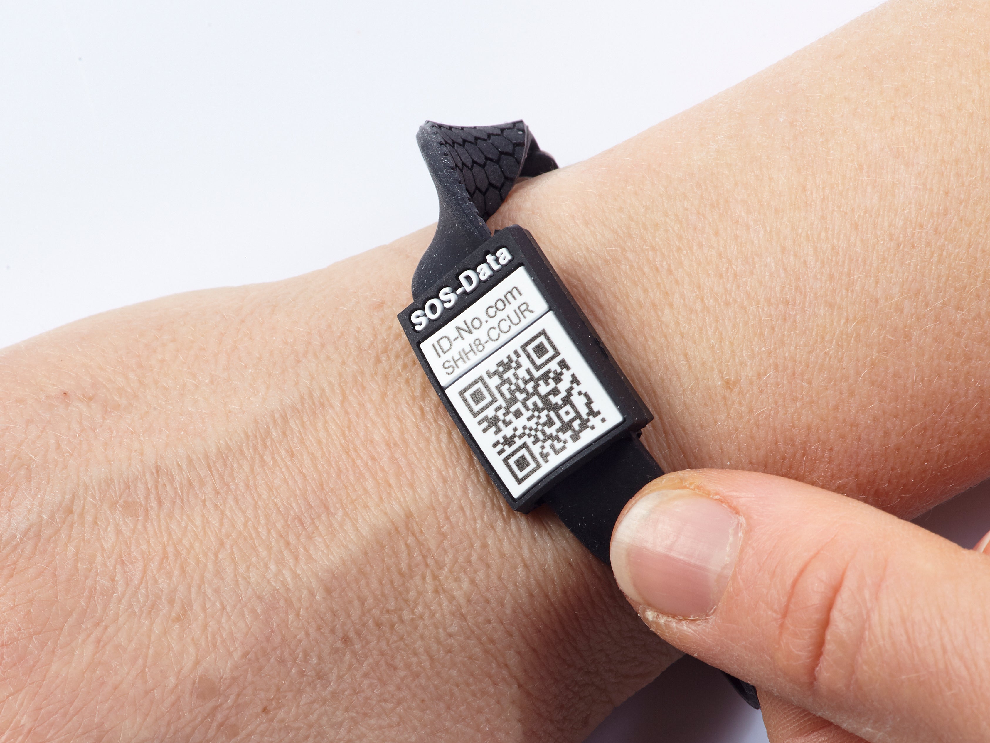SOS-ID Armband BLACK EDITION